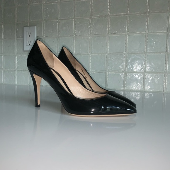 Emporio Armani Classic platent heels 38 - Picture 2 of 4